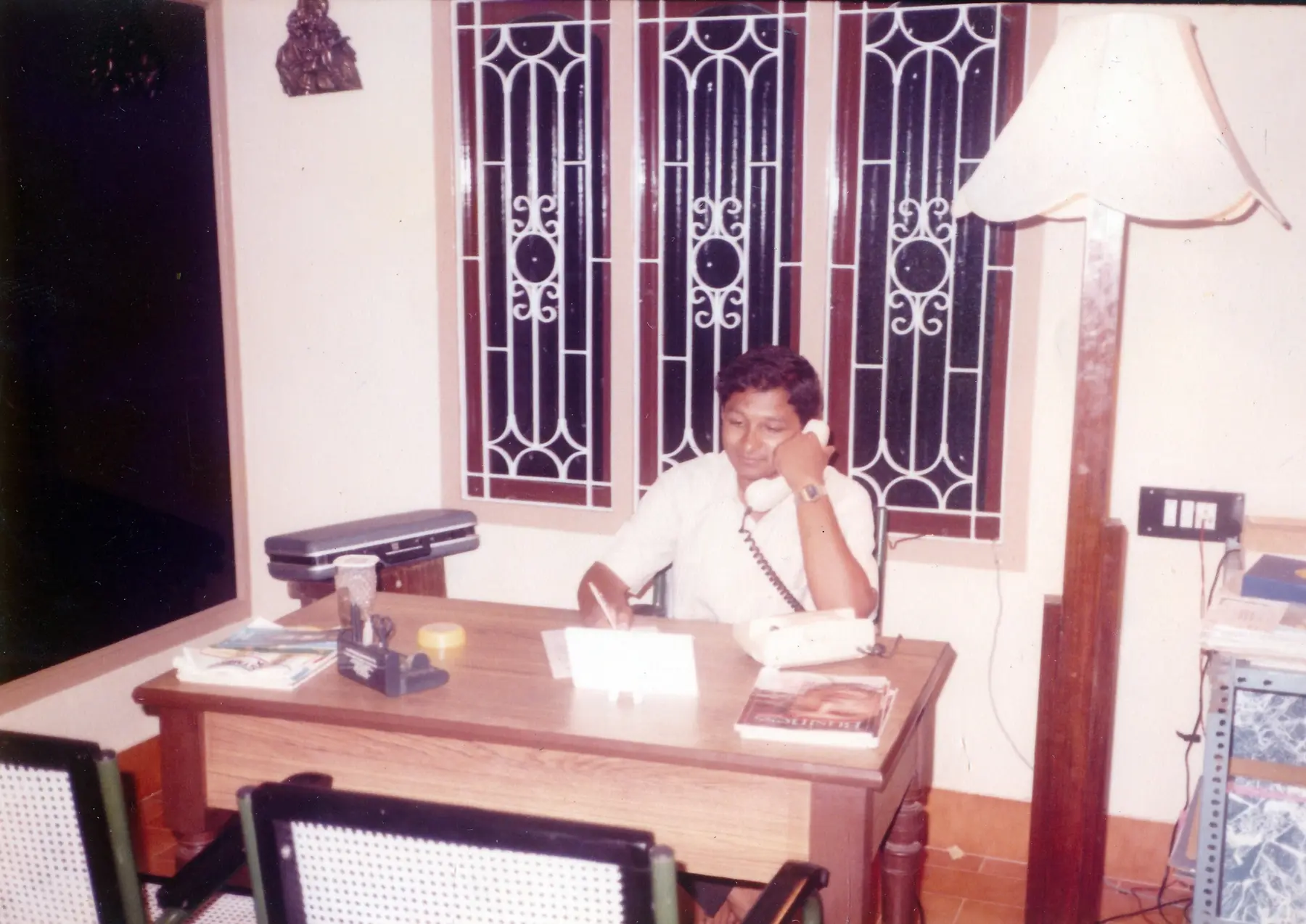 An early Lux Flavours office